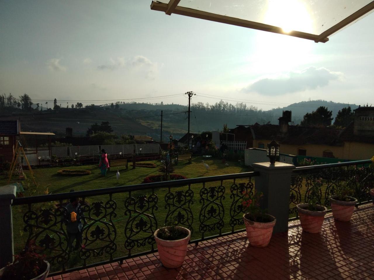 Drizzle Drop Inn Ooty Exterior foto